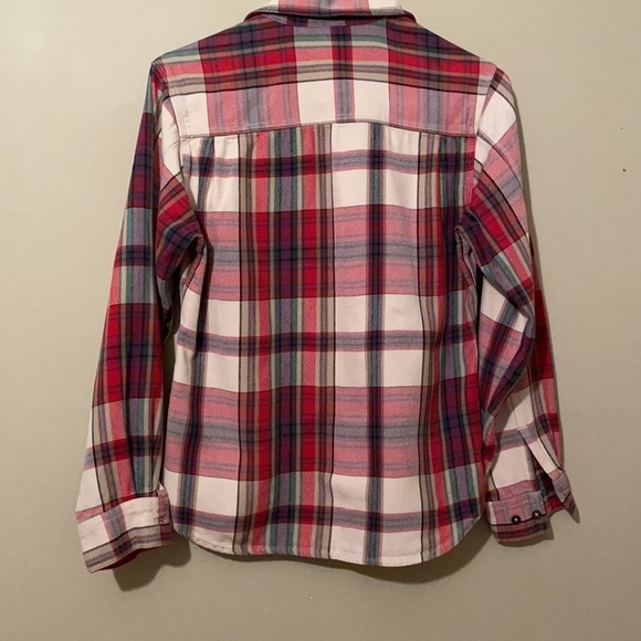 Eddie Bauer, red plaid flannel shirt size small - Picture 6 of 6